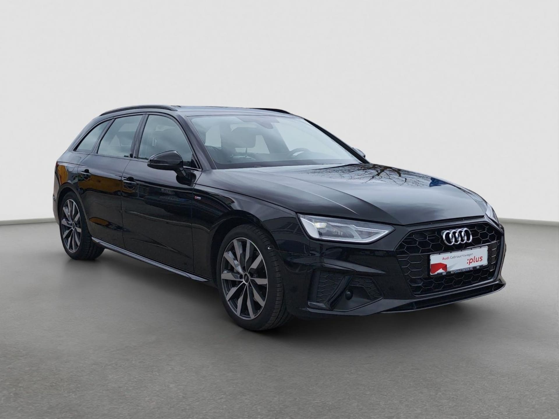 Audi A4 Avant S line