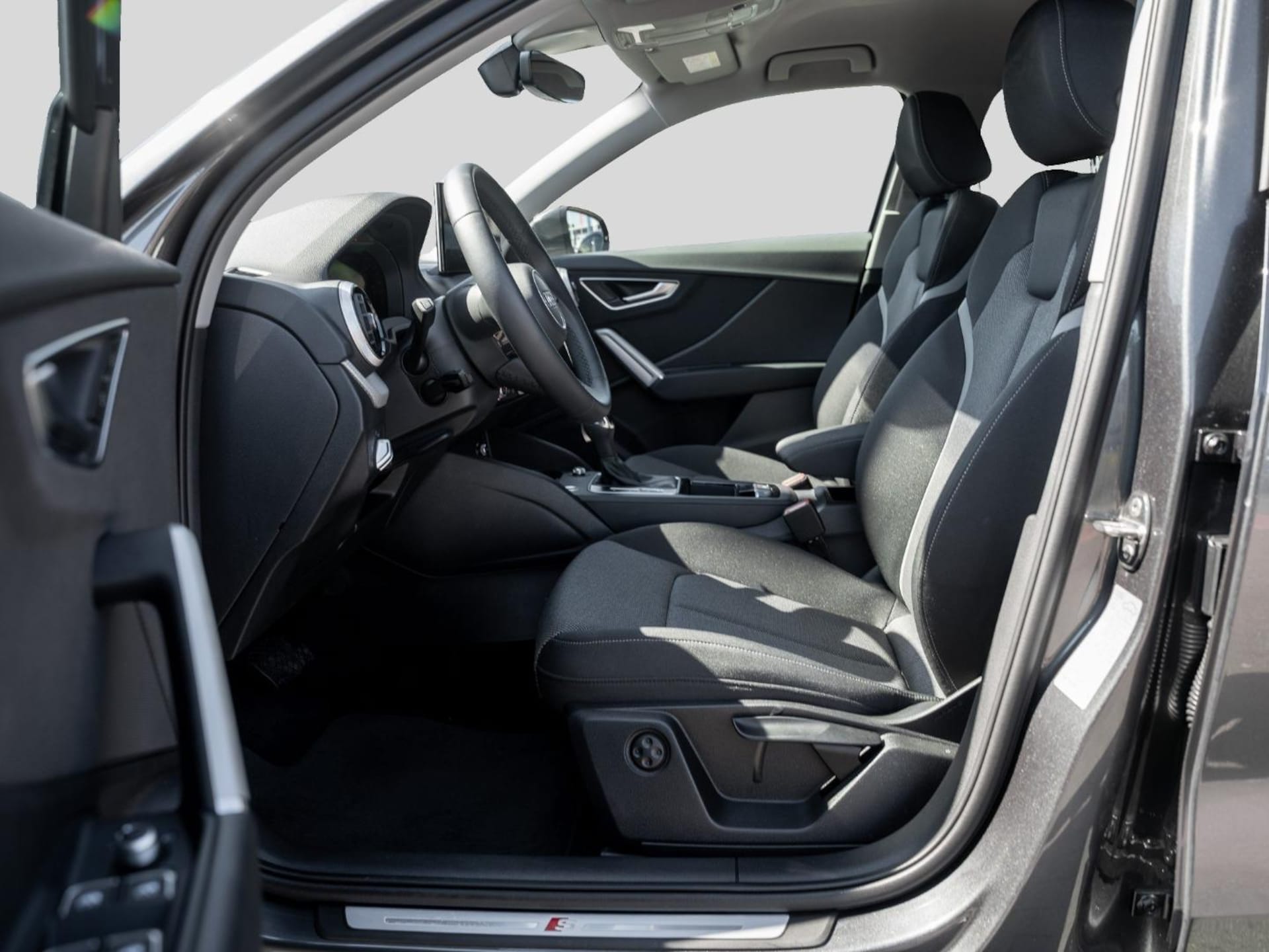 Audi Q2 S line