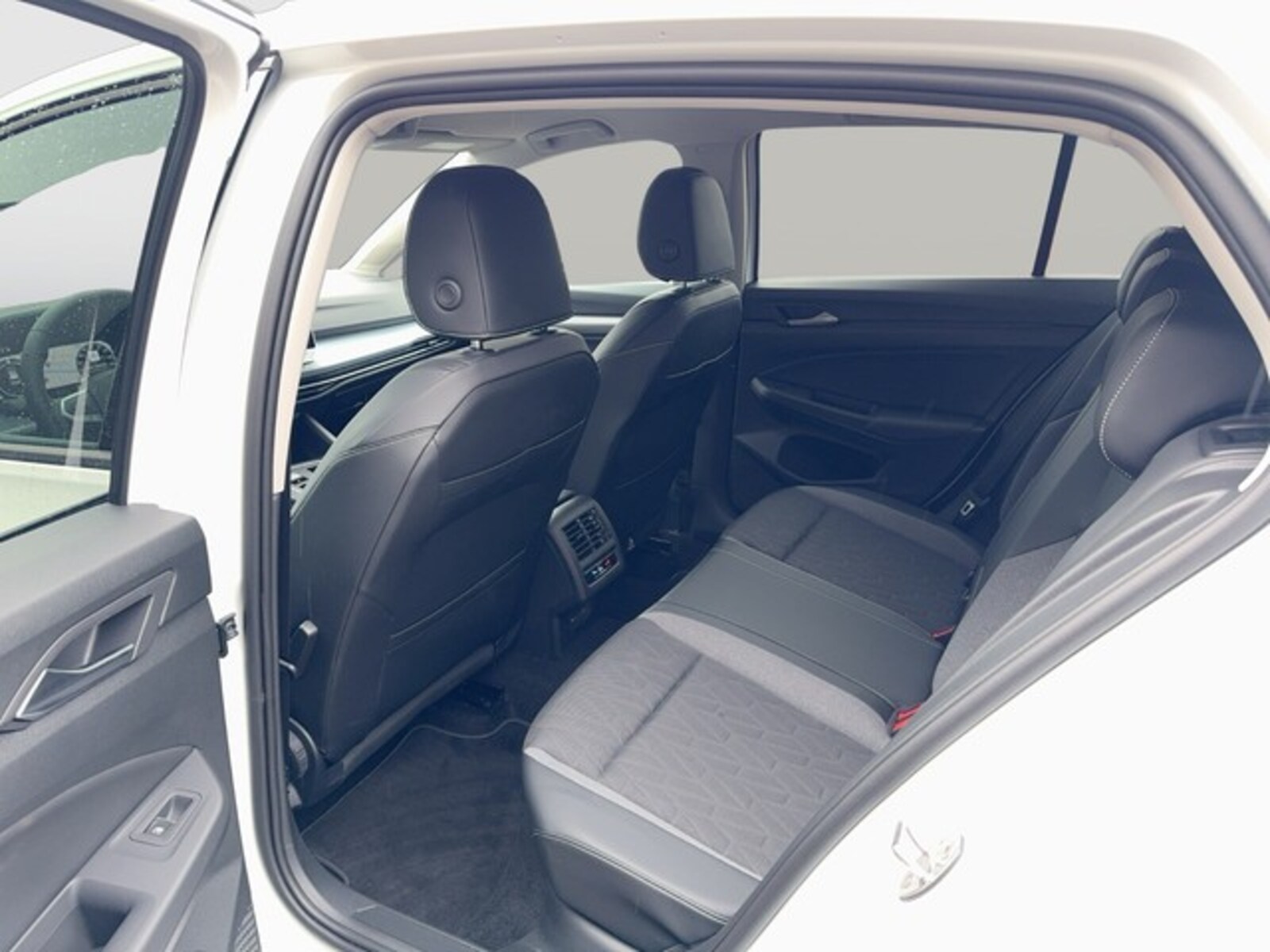 Volkswagen Golf – Bild 11