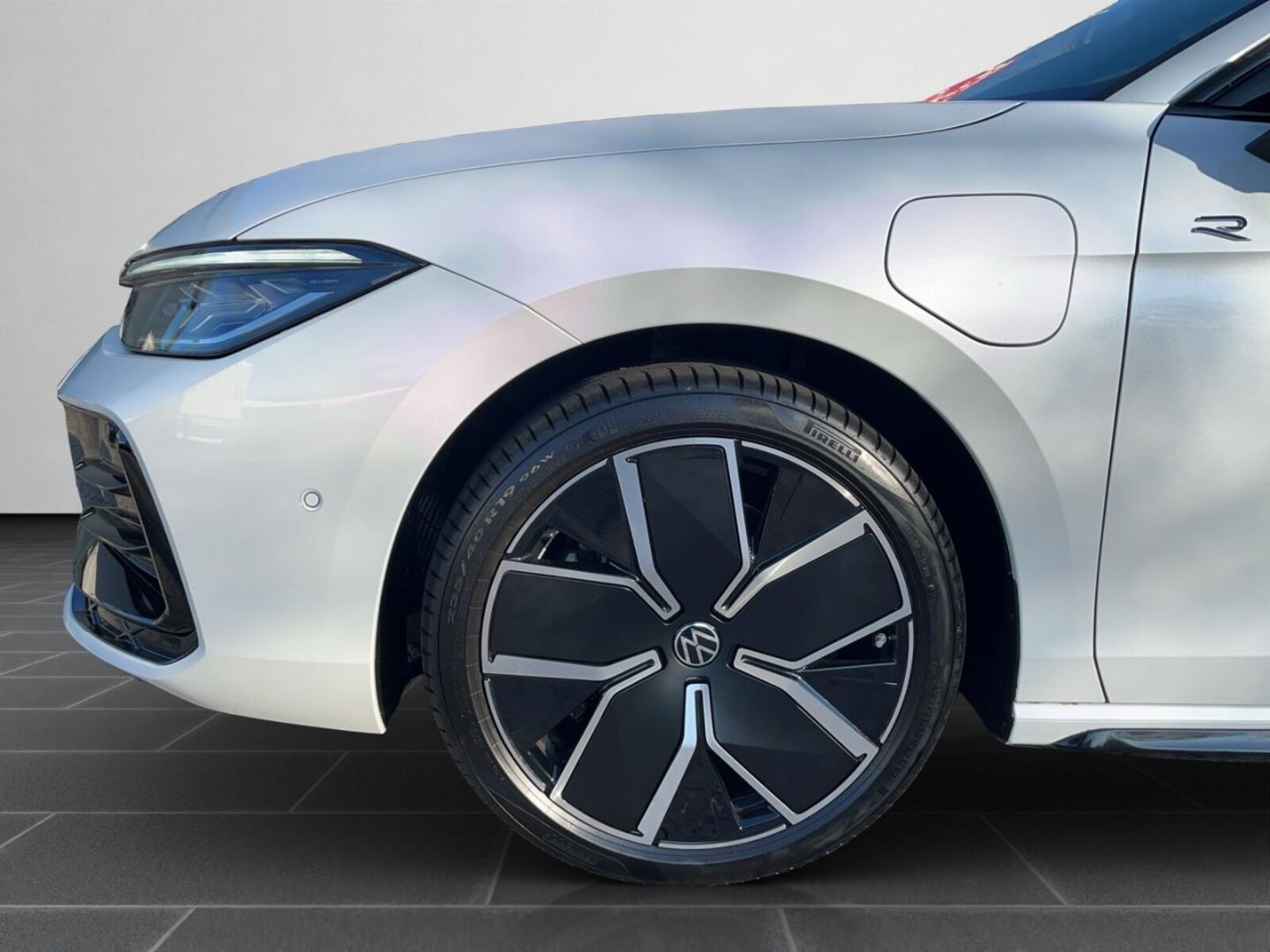 Volkswagen Passat – Bild 8
