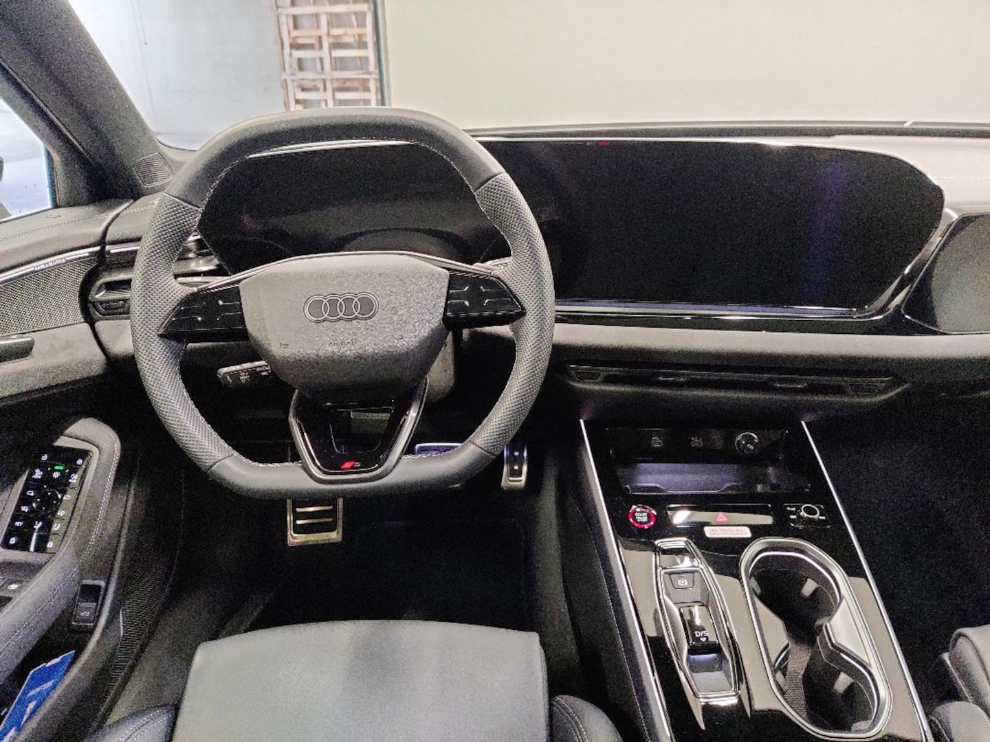 Bild über Audi A6 Limousine TDI quattro 150 kW S tronic - für weitere Informationen kontaktieren Sie den Audi Partner