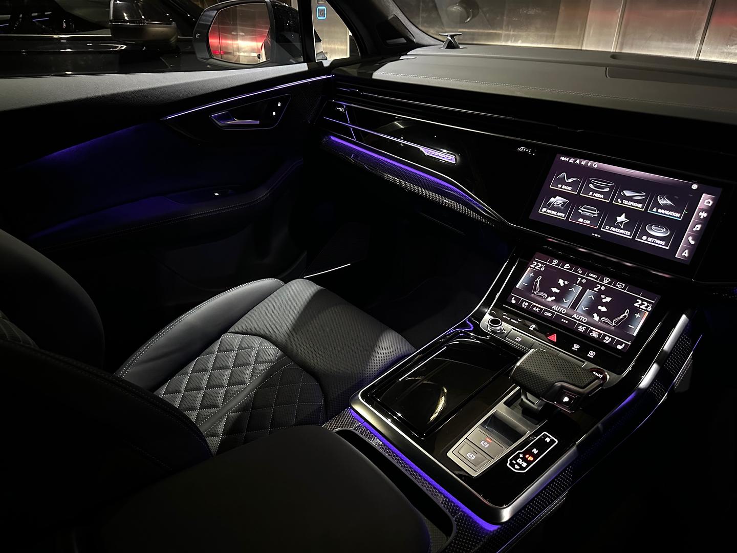 Image about Audi SQ7 SQ7 TFSI 373 kW tiptronic