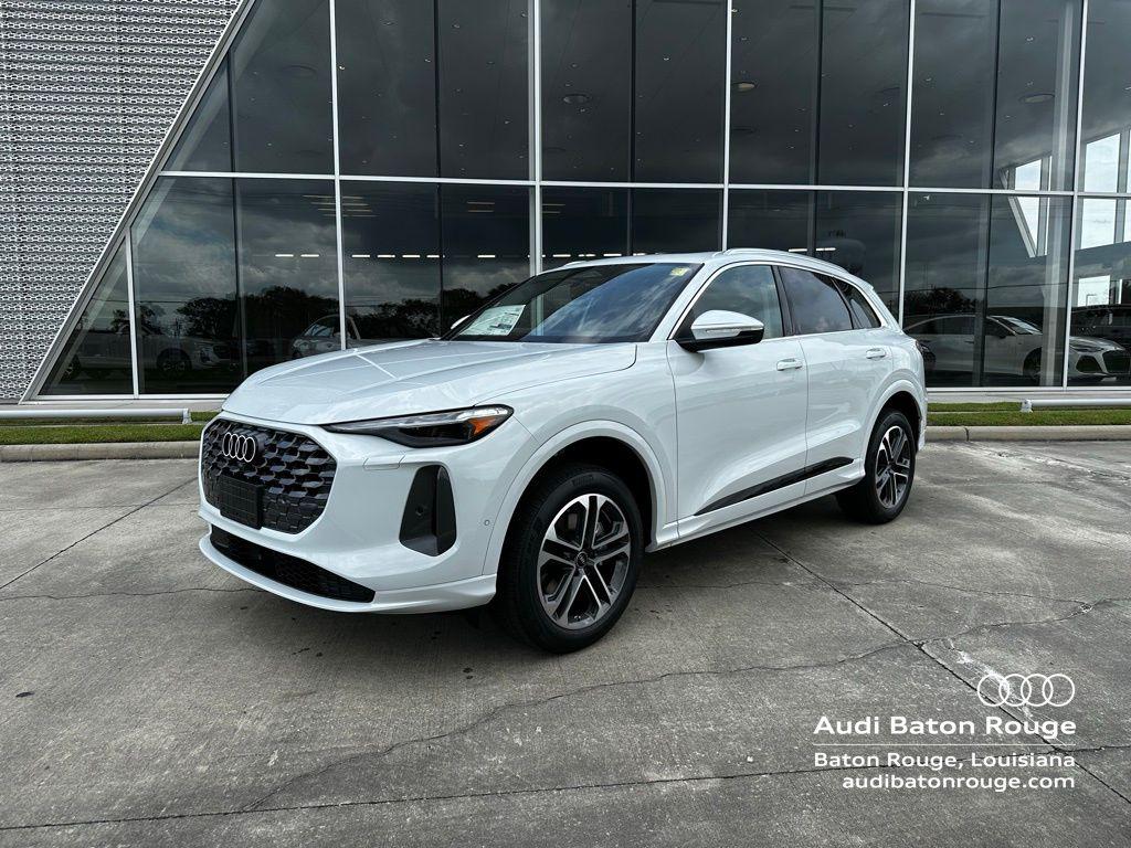 2026 Audi Q5 Premium Plus quattro's photo