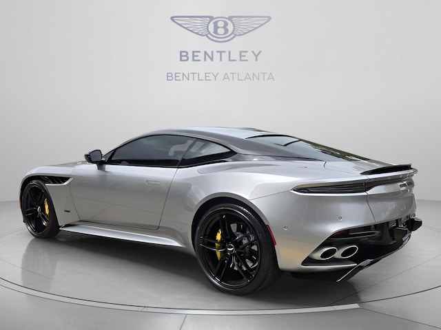 2023 Aston Martin DBS