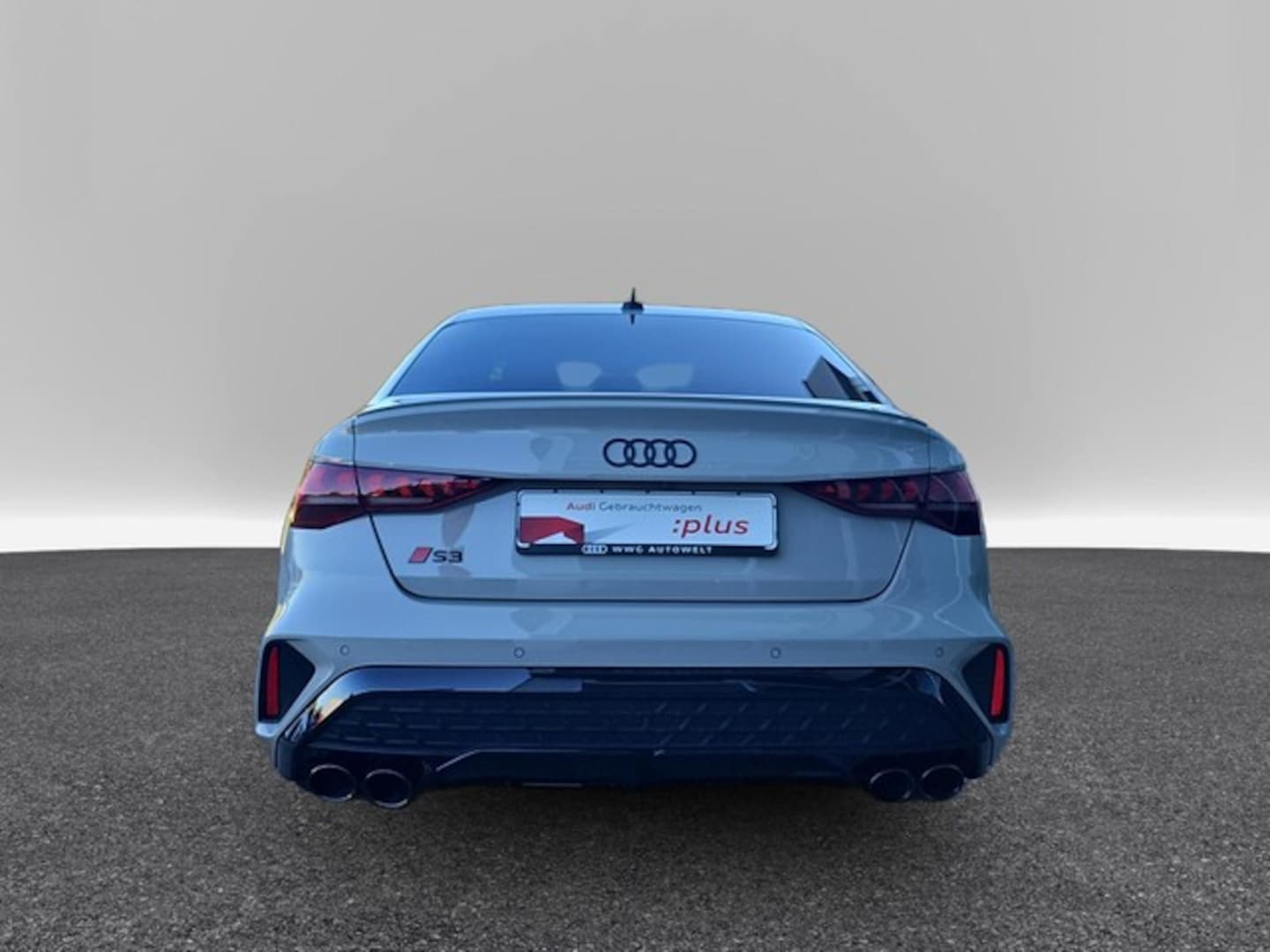 Bild über Audi S3 Limousine TFSI quattro S tronic - für weitere Informationen kontaktieren Sie den Audi Partner