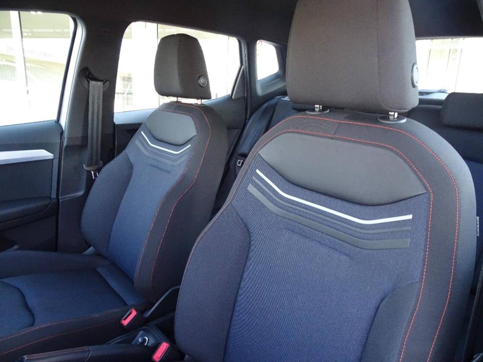 SEAT Arona – Bild 7