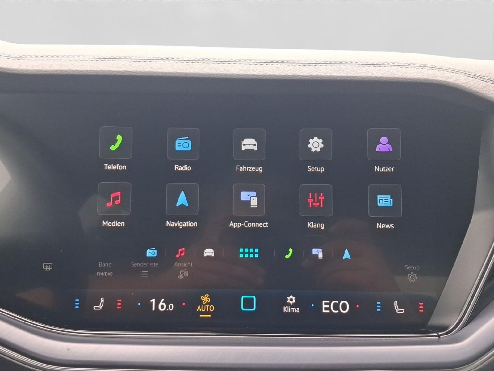 Volkswagen Touareg – Bild 14
