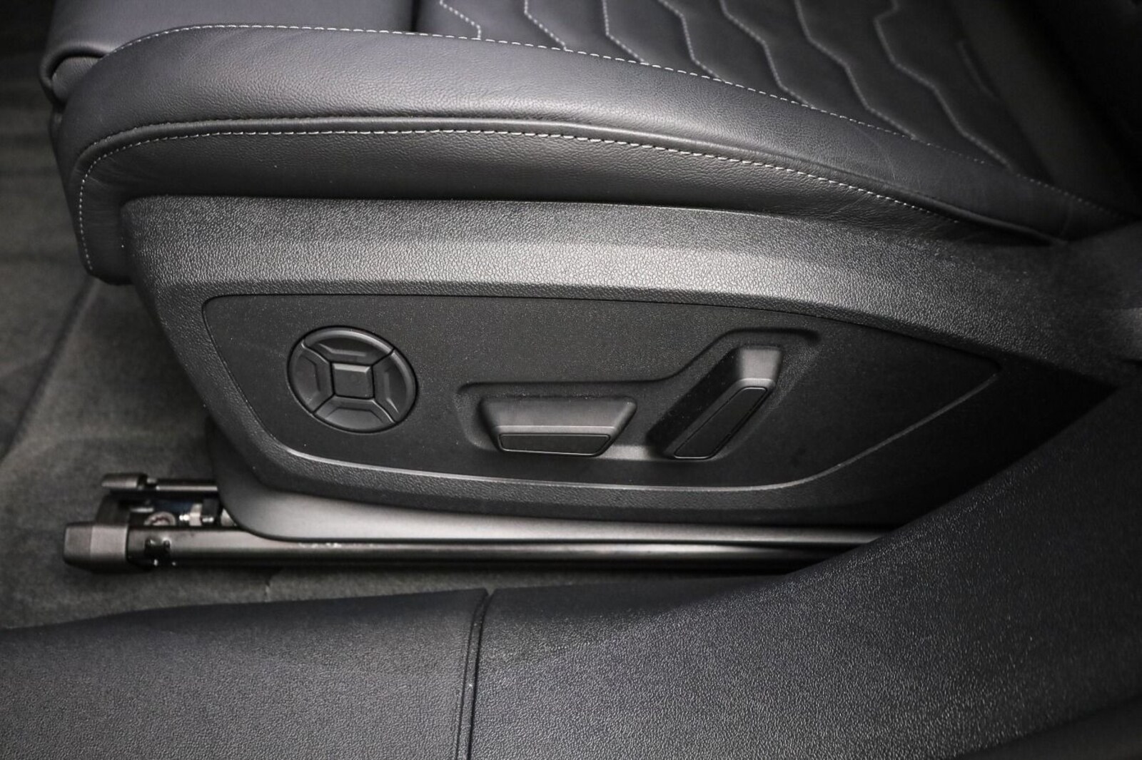 Audi A6 Avant e-tron – Bild 20