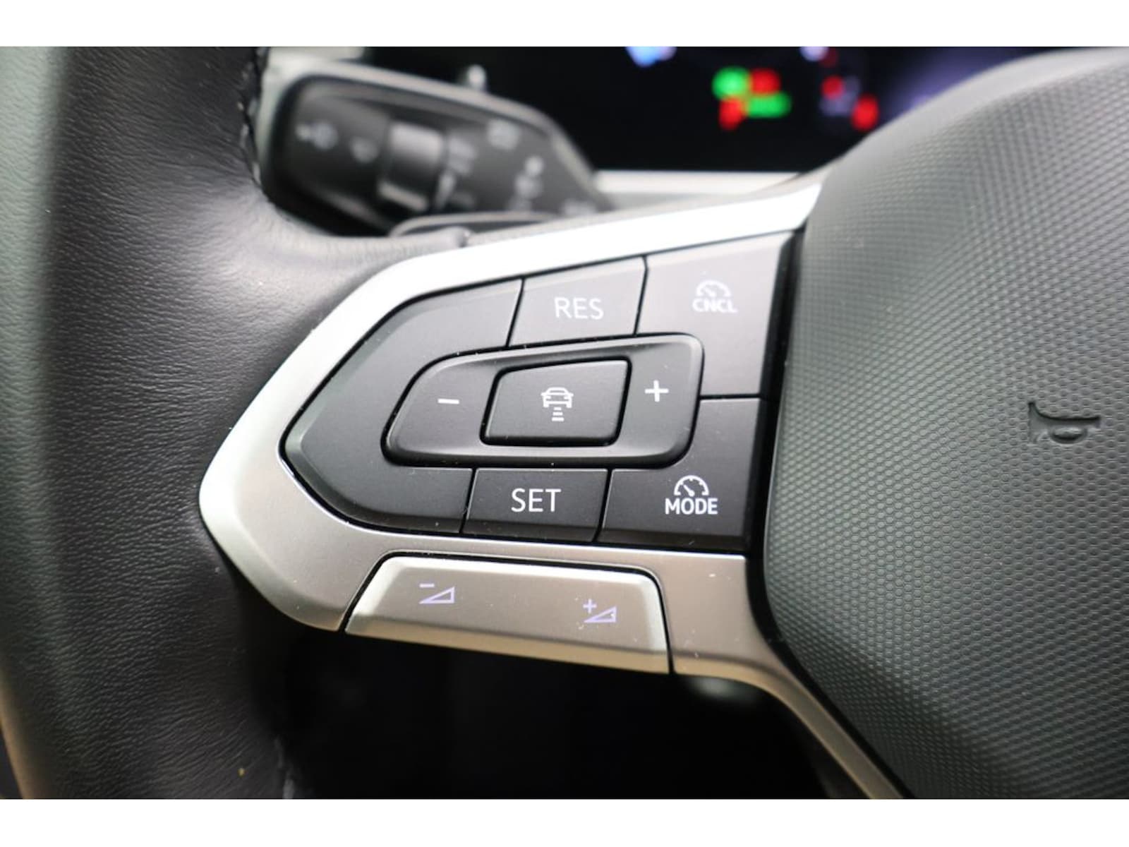 Volkswagen Passat – Bild 17