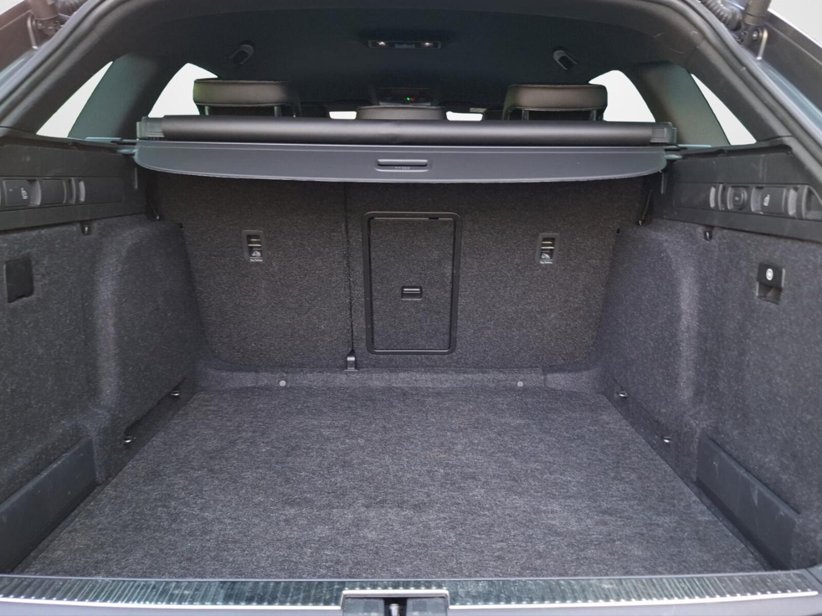 Škoda Superb Combi – Bild 12