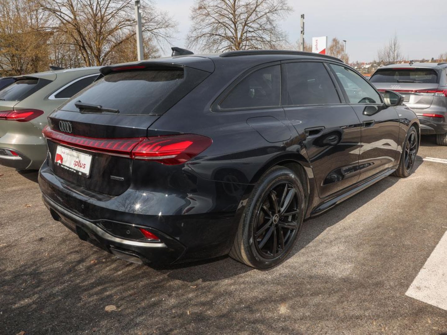 Bild über Audi A5 Avant TFSI quattro S tronic - für weitere Informationen kontaktieren Sie den Audi Partner