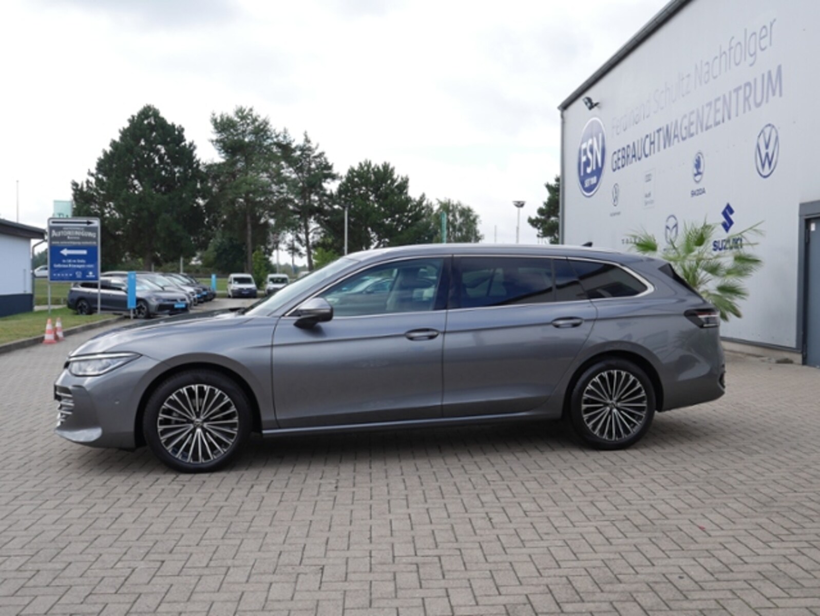 Volkswagen Passat – Bild 16