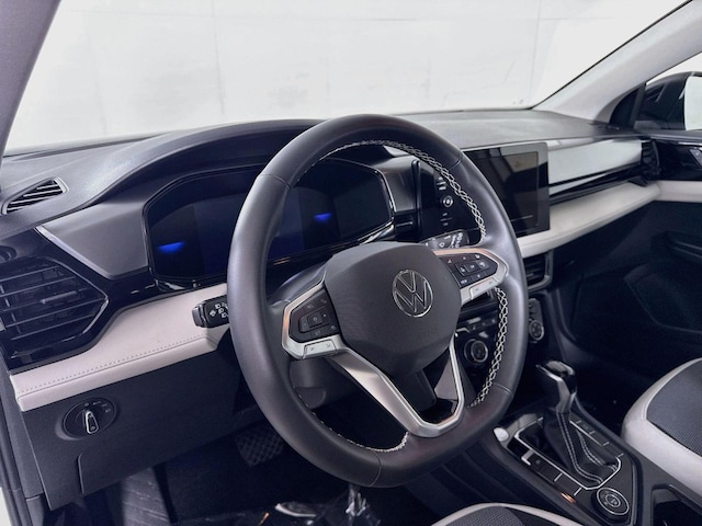 2025 Volkswagen Taos