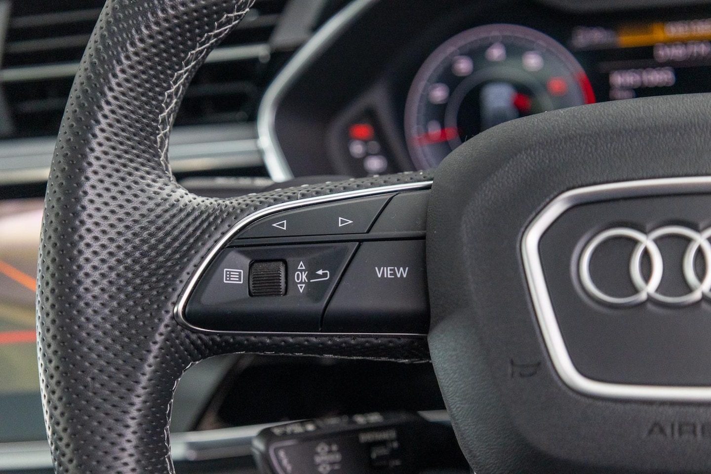 Image about Audi Q3 Sportback 40 TFSI quattro S tronic