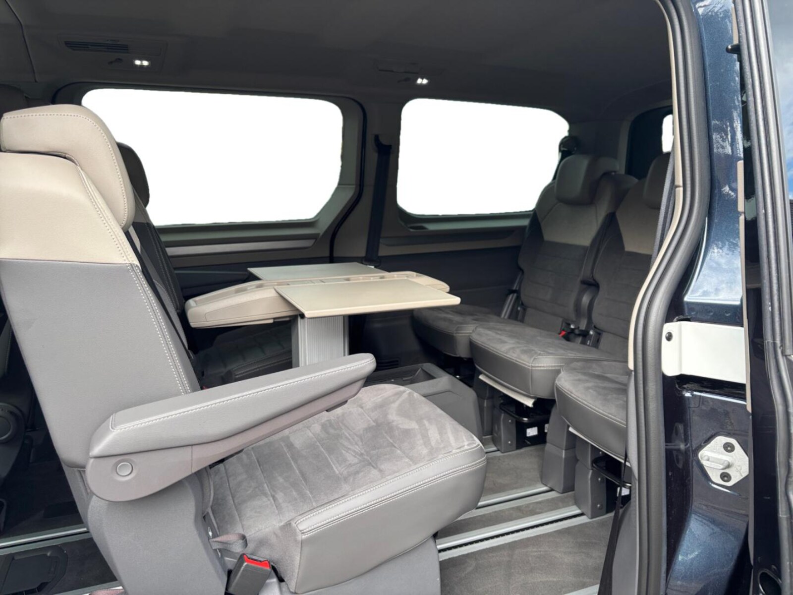 Volkswagen Multivan Langversion – Bild 11