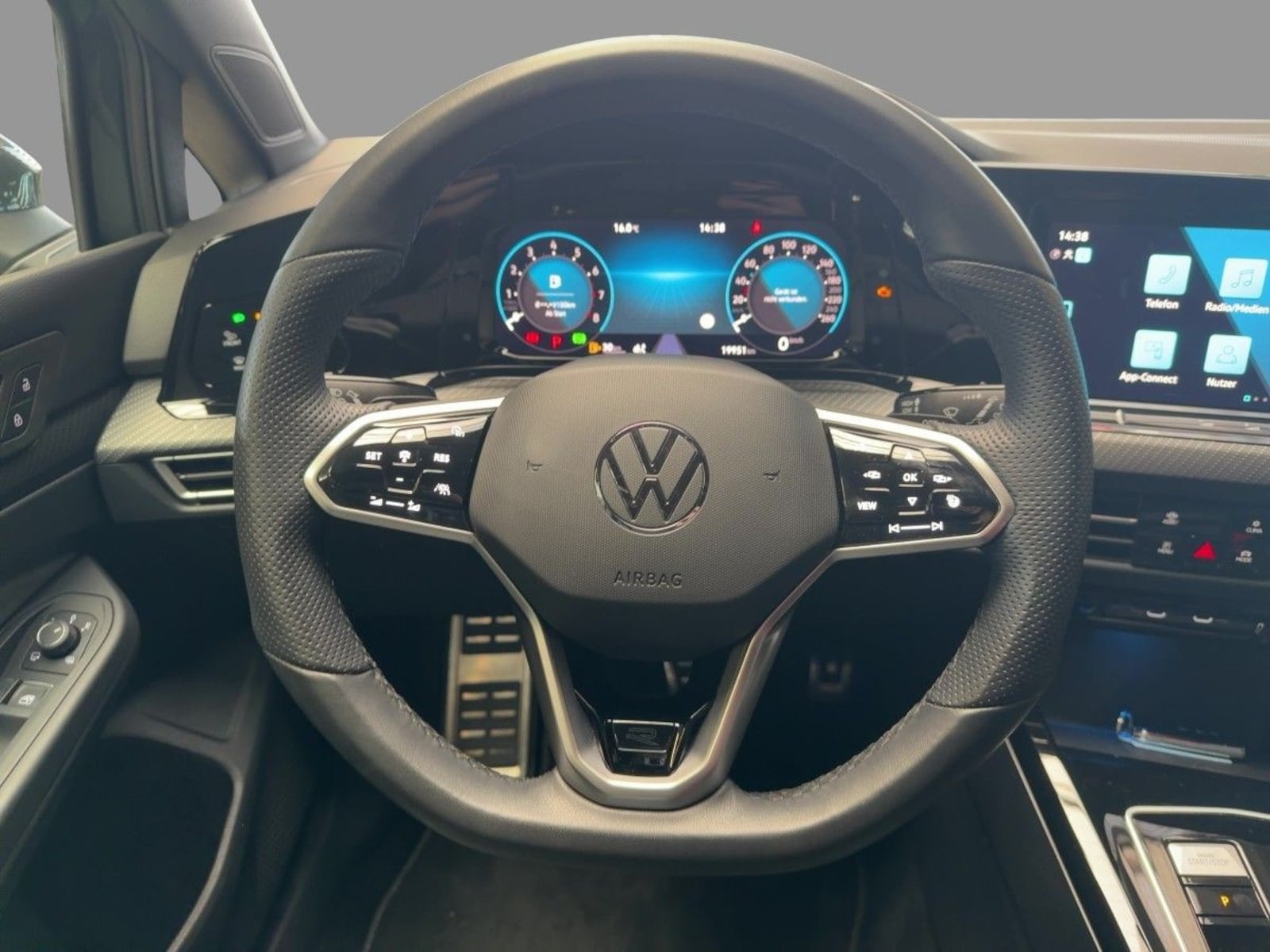 Volkswagen Golf – Bild 10