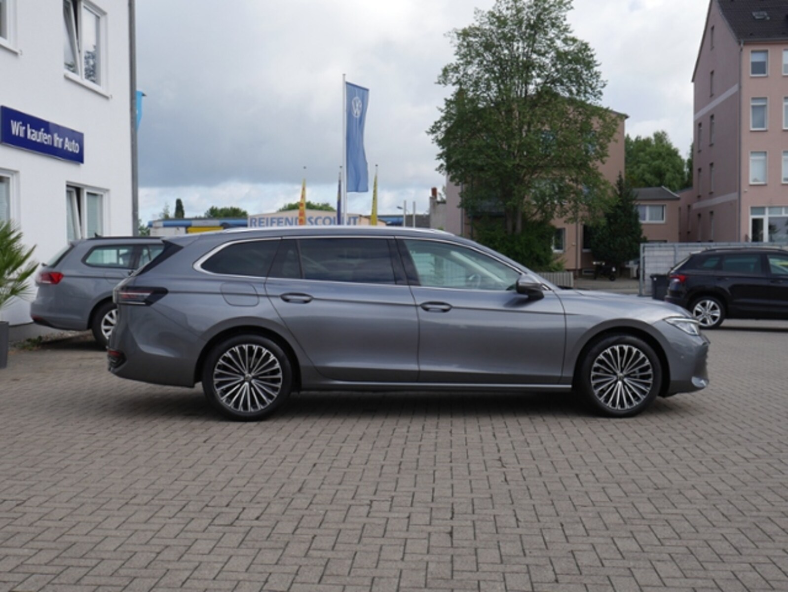 Volkswagen Passat – Bild 17