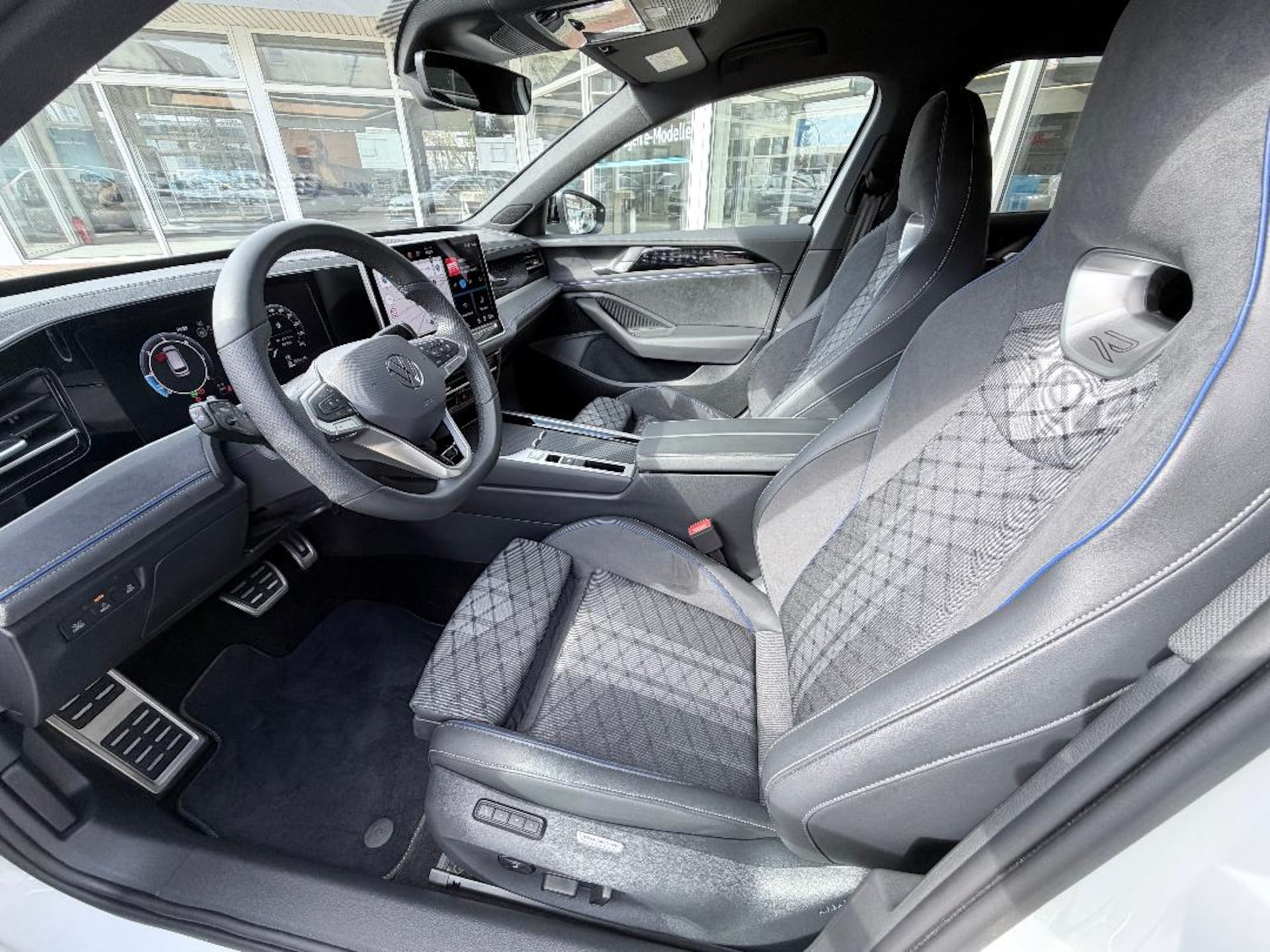 Volkswagen Passat R-Line