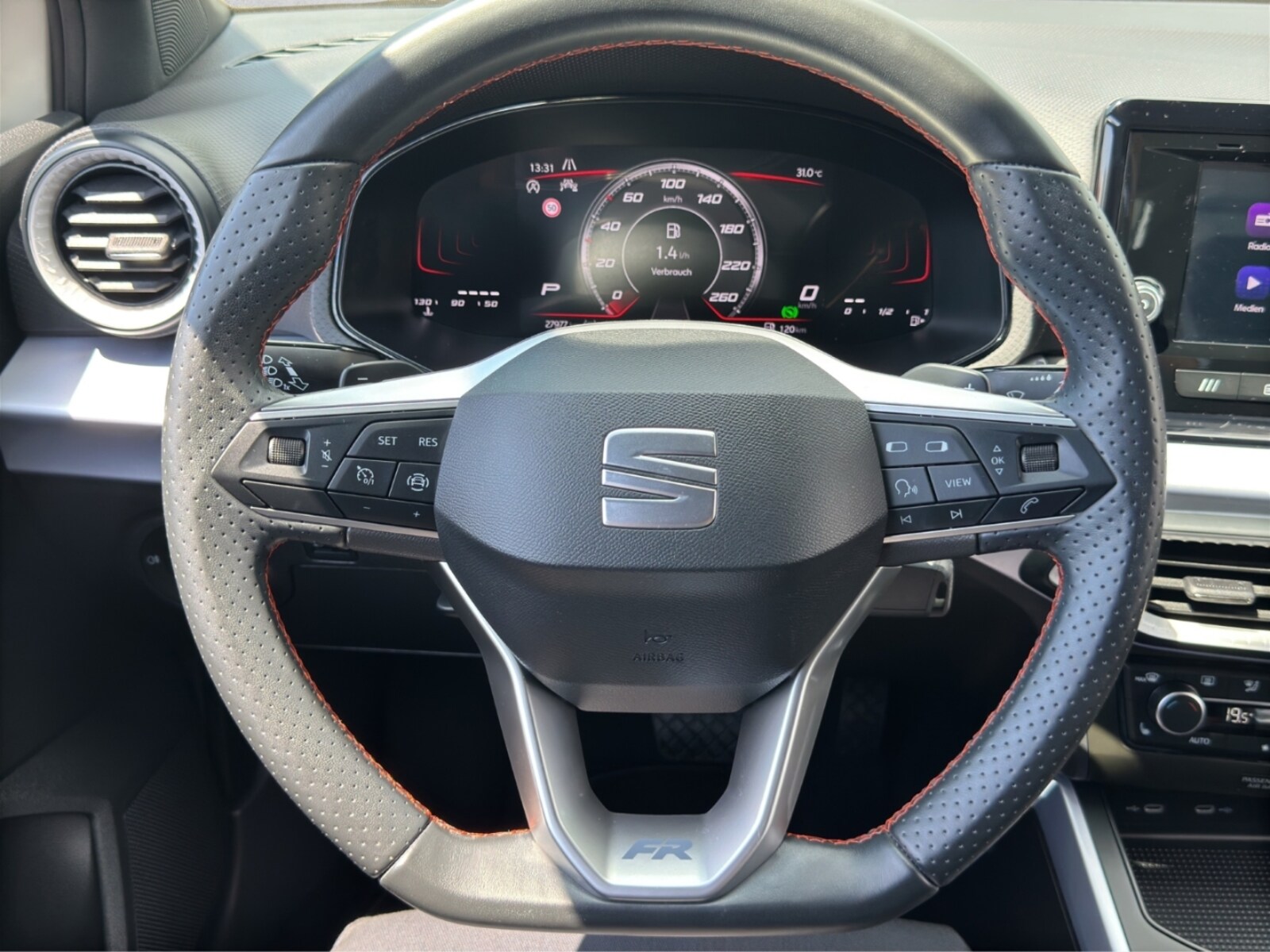 SEAT Arona – Bild 10