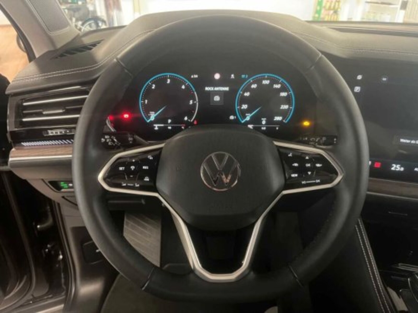 Volkswagen Touareg – Bild 8