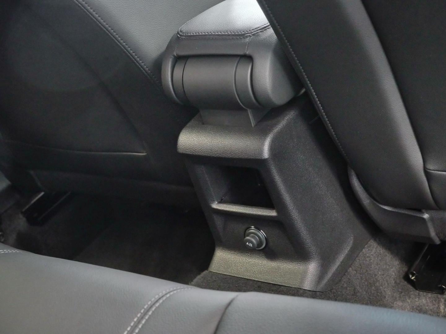 Bild über Audi Q2 S line 35 TFSI S tronic - für weitere Informationen kontaktieren Sie den Audi Partner