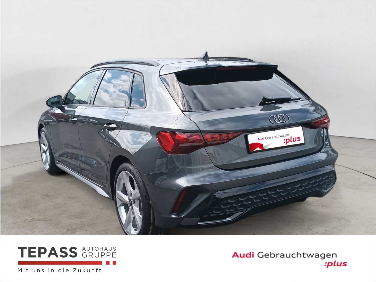 Bild über Audi A3 Sportback TFSI 110 kW S tronic - für weitere Informationen kontaktieren Sie den Audi Partner