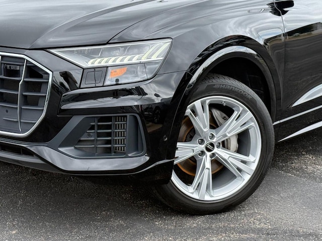 2023 Audi Q8