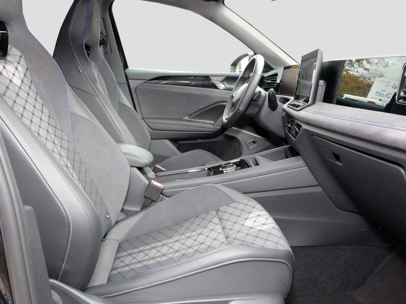 Volkswagen Tiguan – Bild 9