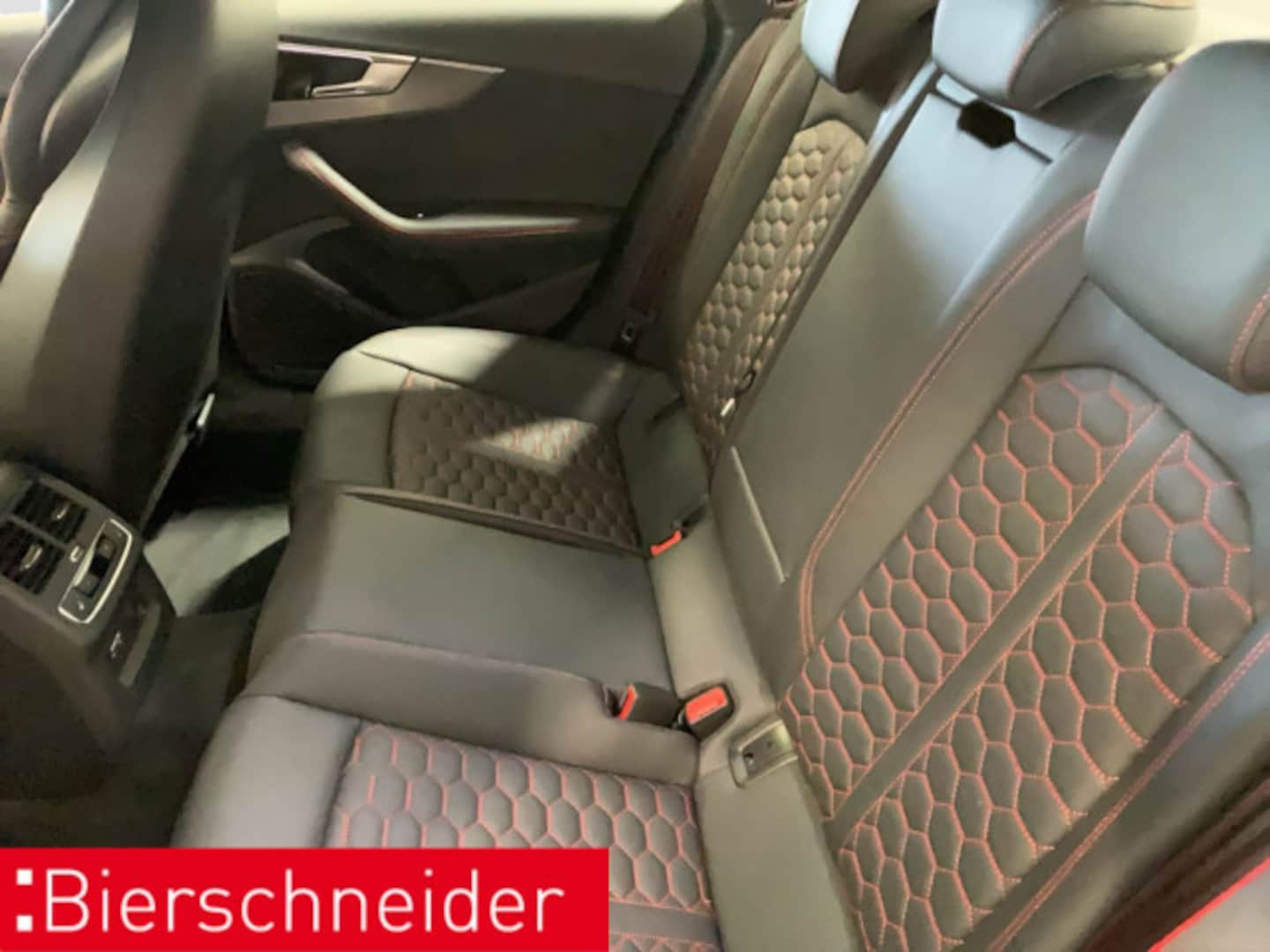 Bild über Audi RS 5 Sportback TFSI quattro tiptronic - für weitere Informationen kontaktieren Sie den Audi Partner