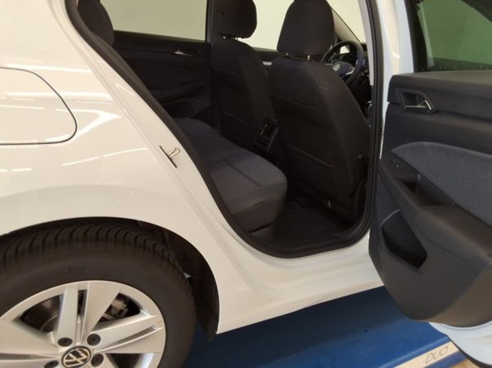Volkswagen Golf – Bild 8
