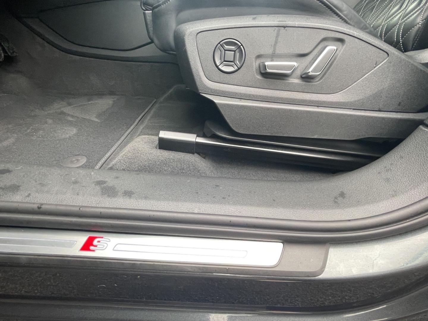 Image about Audi e-tron Sportback 55 quattro