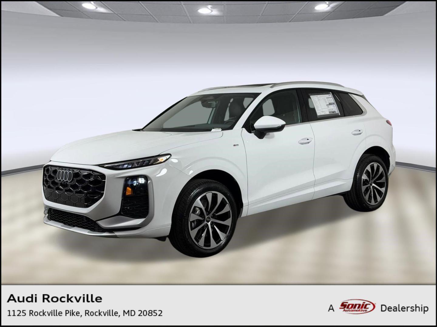 2026 Audi Q3 S line quattro's photo