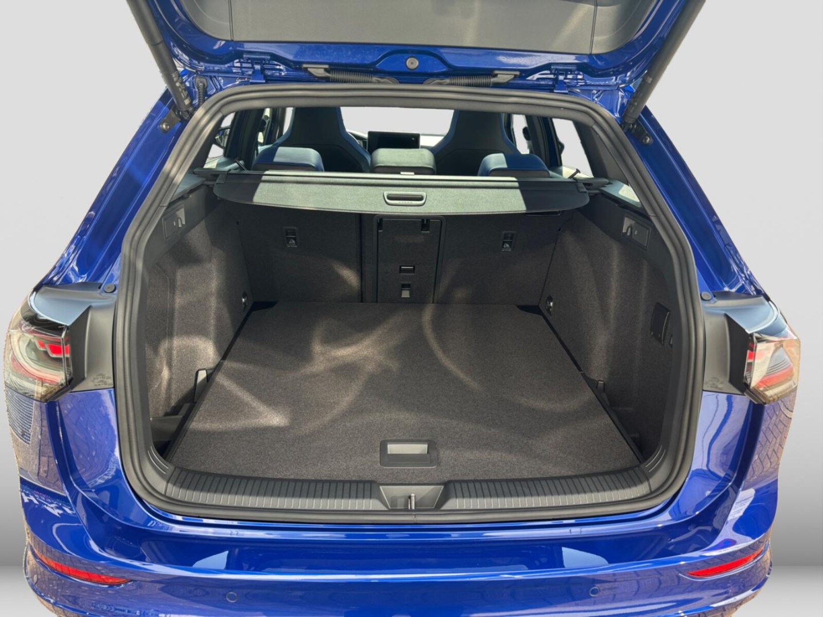 Volkswagen Golf Variant – Bild 11