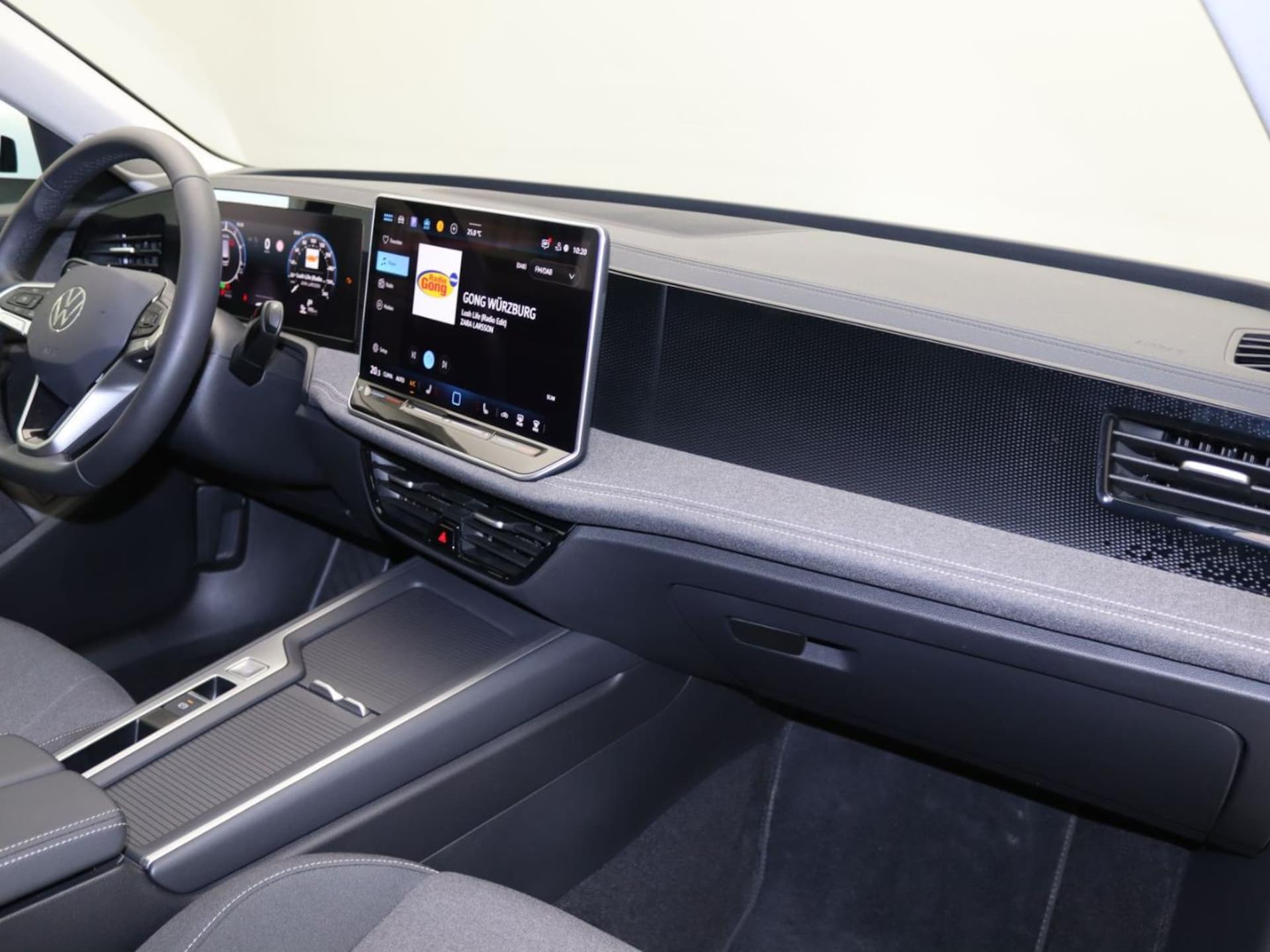 Volkswagen Passat Basis-Modell