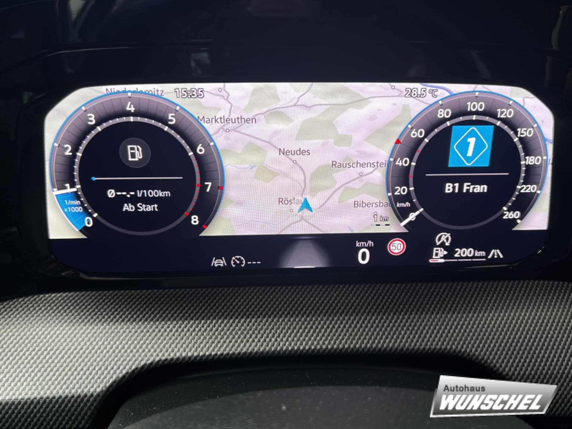 Volkswagen Golf R-Line