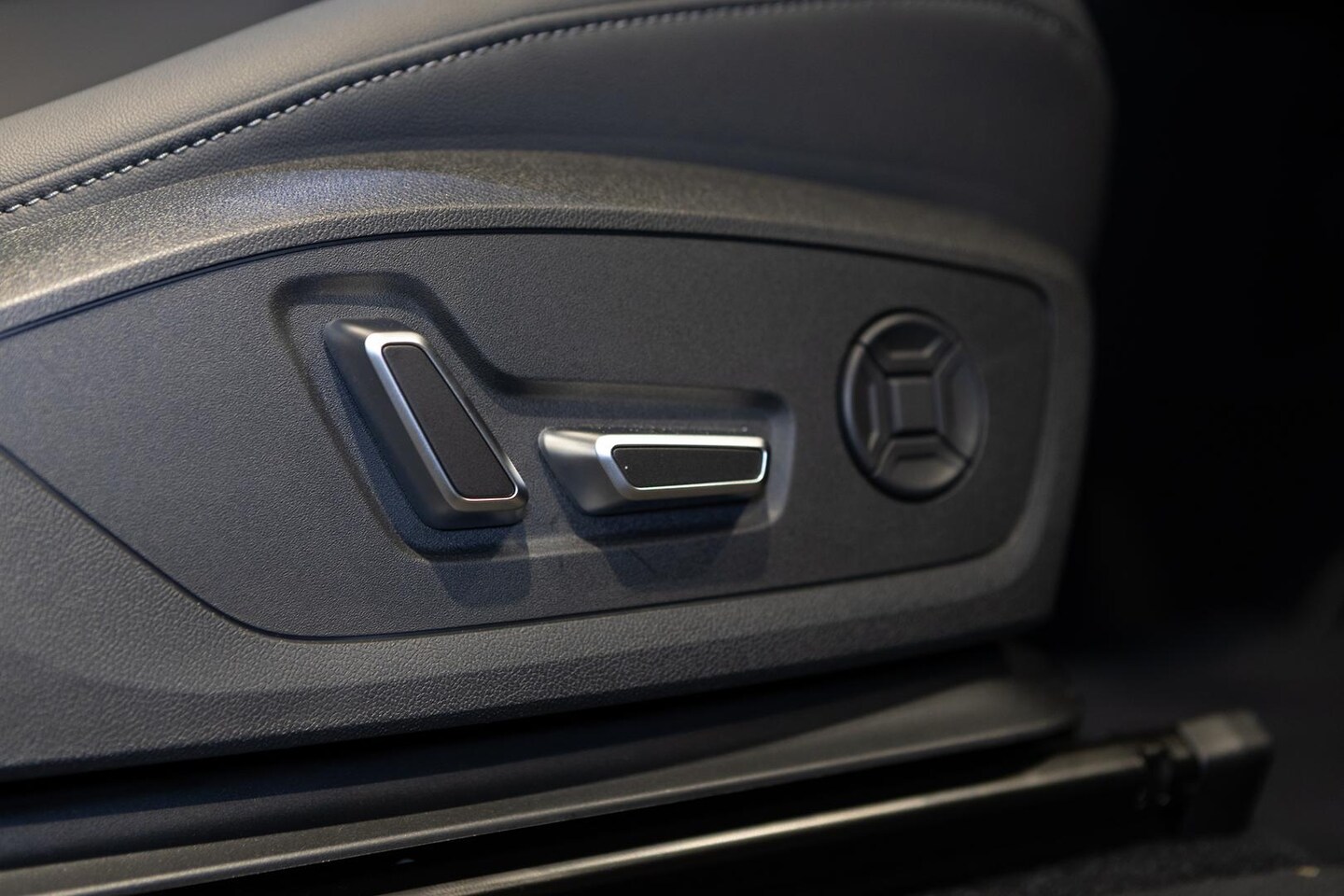 Image about Audi Q3 SUV TFSI 110 kW