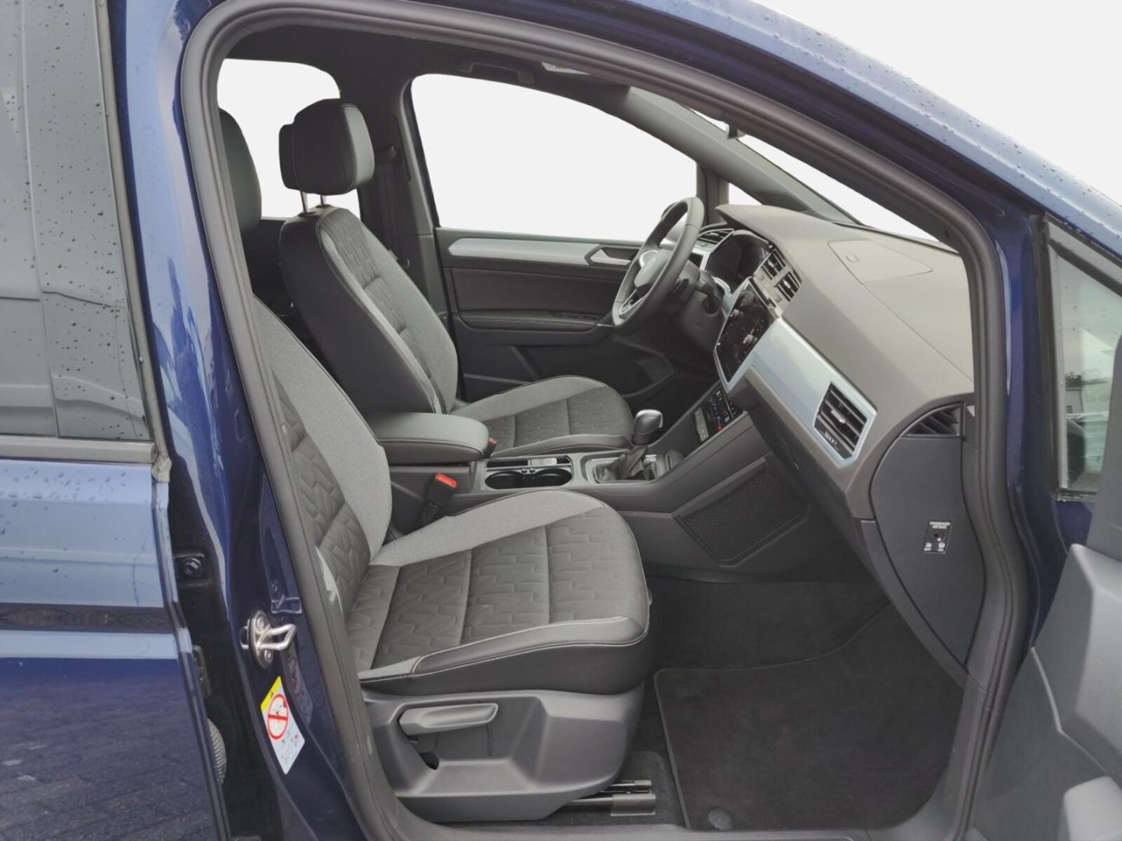 Volkswagen Touran – Bild 12