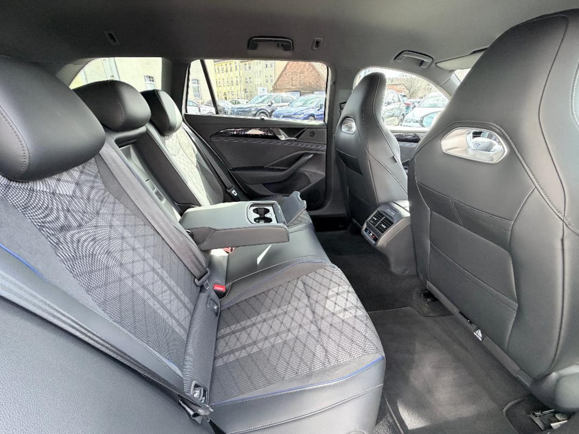 Volkswagen Passat R-Line