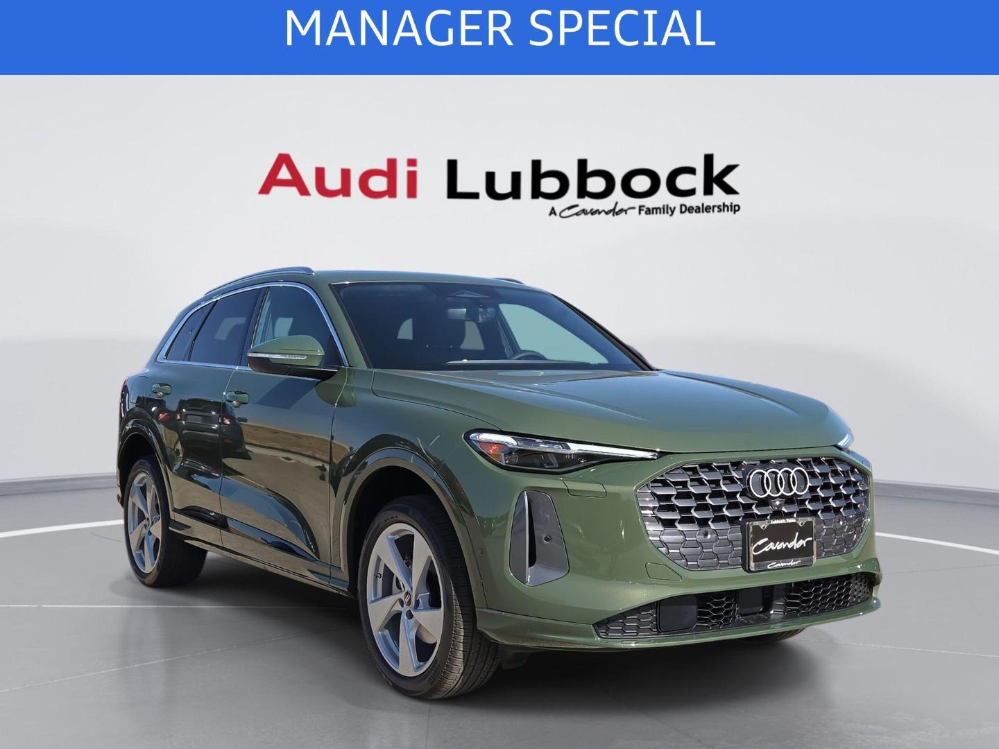2026 Audi Q5 Premium Plus quattro's photo