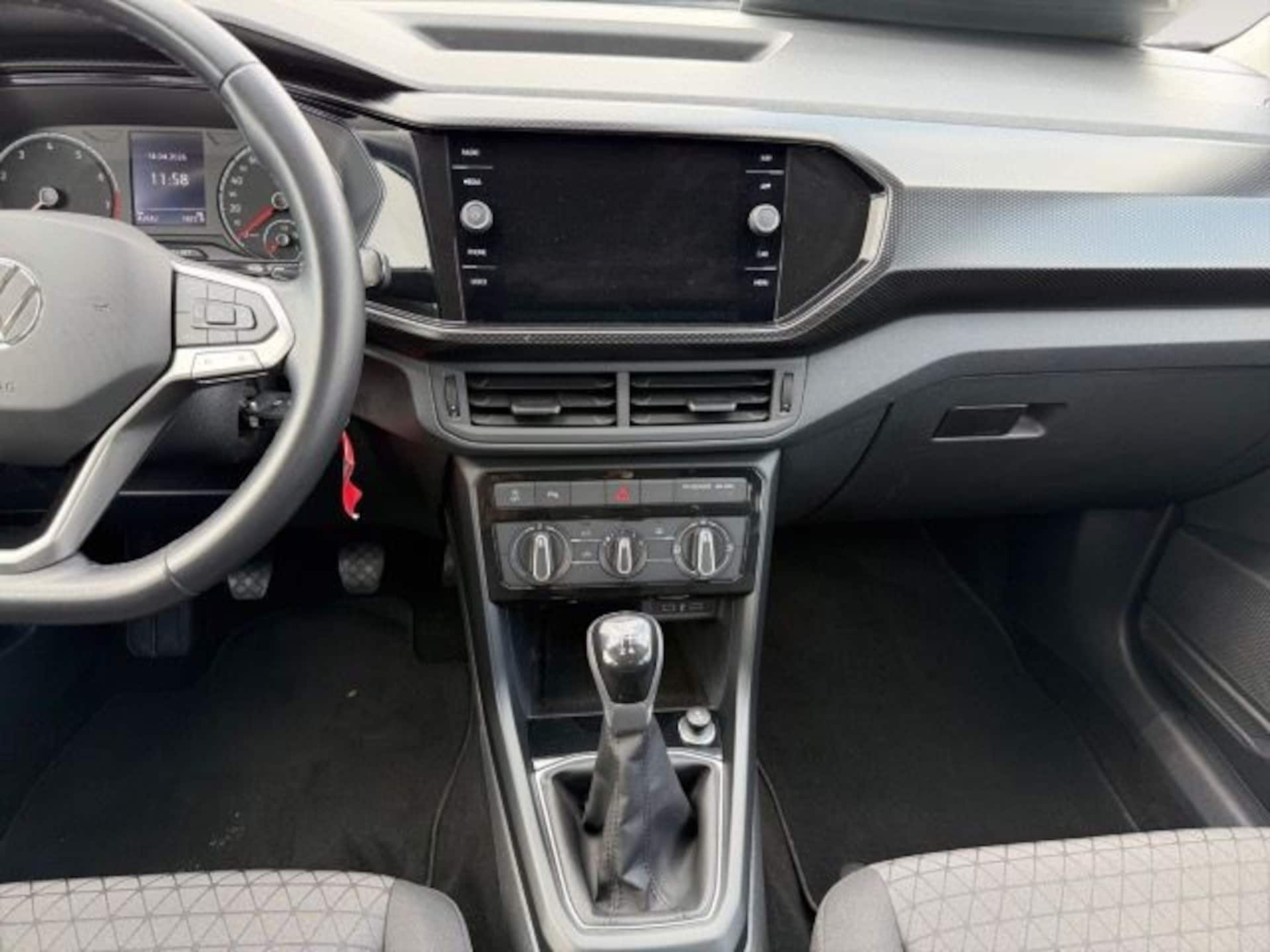 Volkswagen T-Cross Life