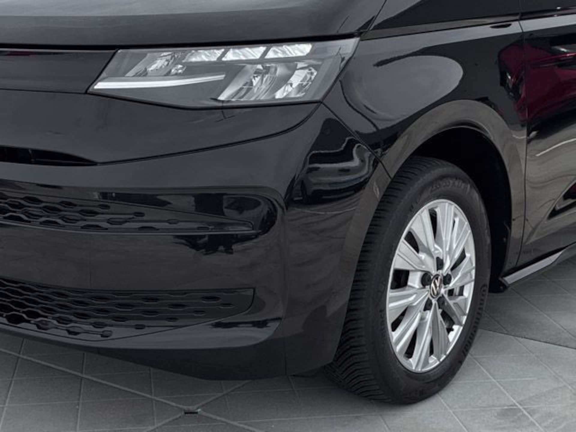 Volkswagen Multivan Basis-Modell
