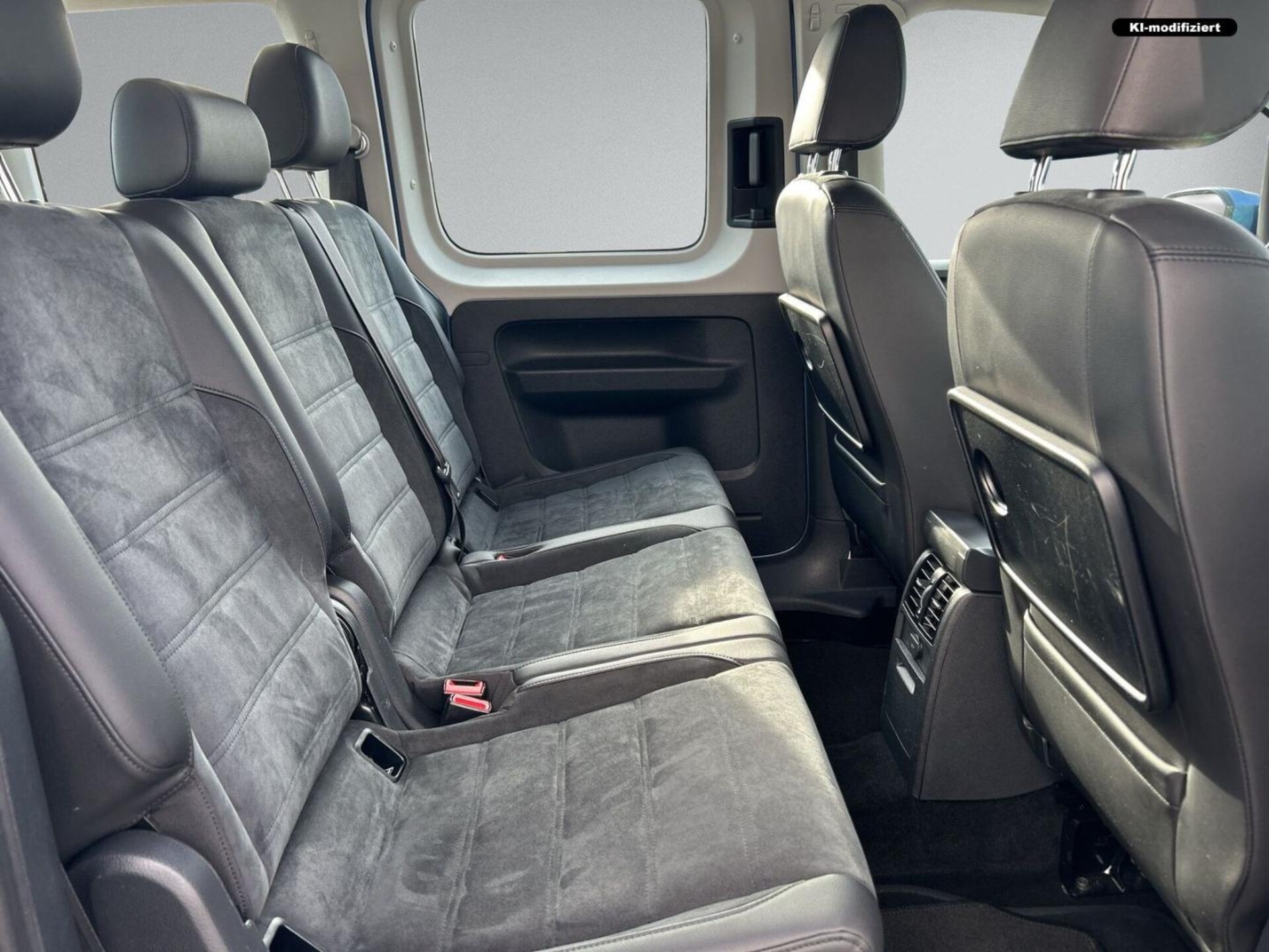 Volkswagen Caddy Highline