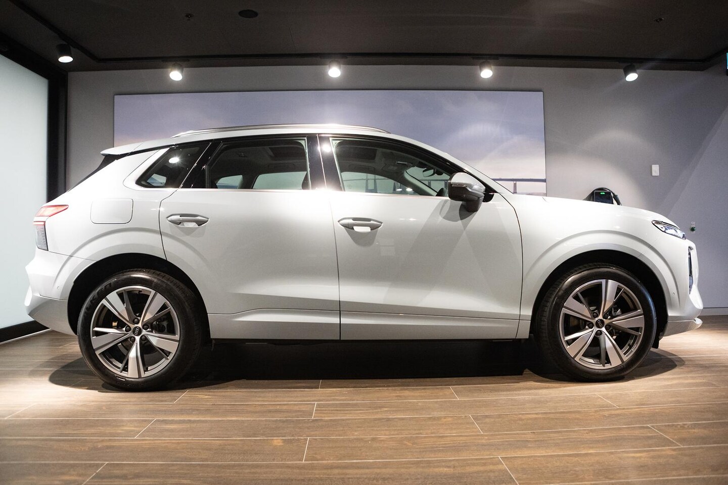 Image about Audi Q3 SUV TFSI 110 kW