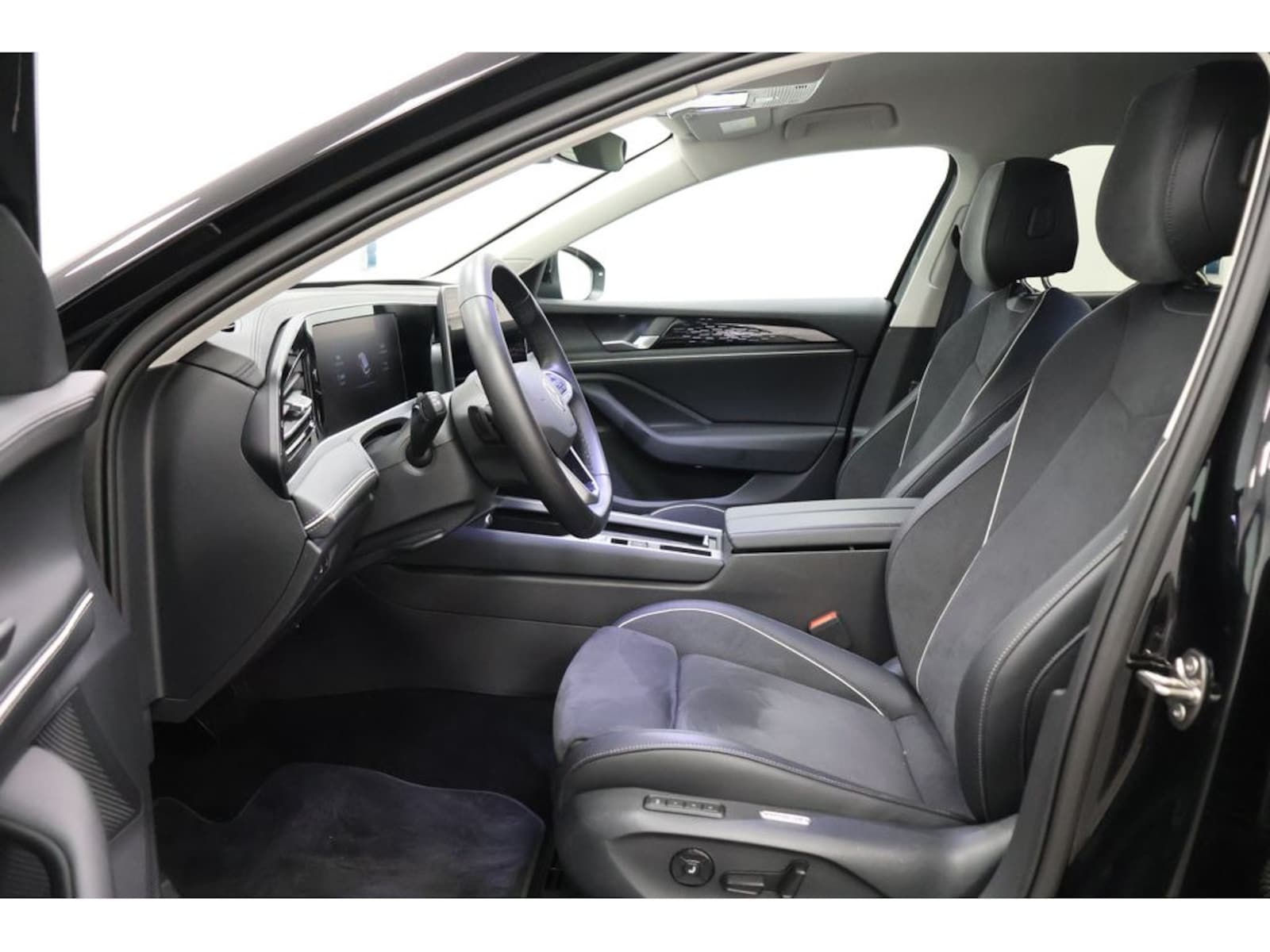 Volkswagen Passat – Bild 25