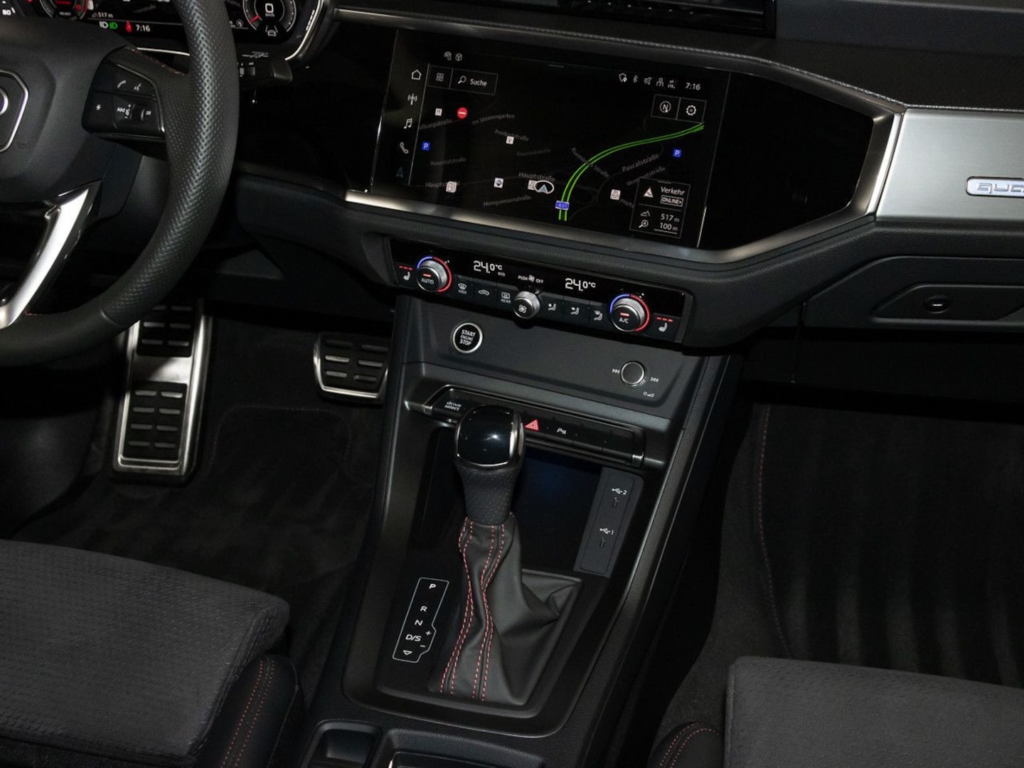 Bild über Audi Q3 TFSI quattro 140 kW S tronic - für weitere Informationen kontaktieren Sie den Audi Partner