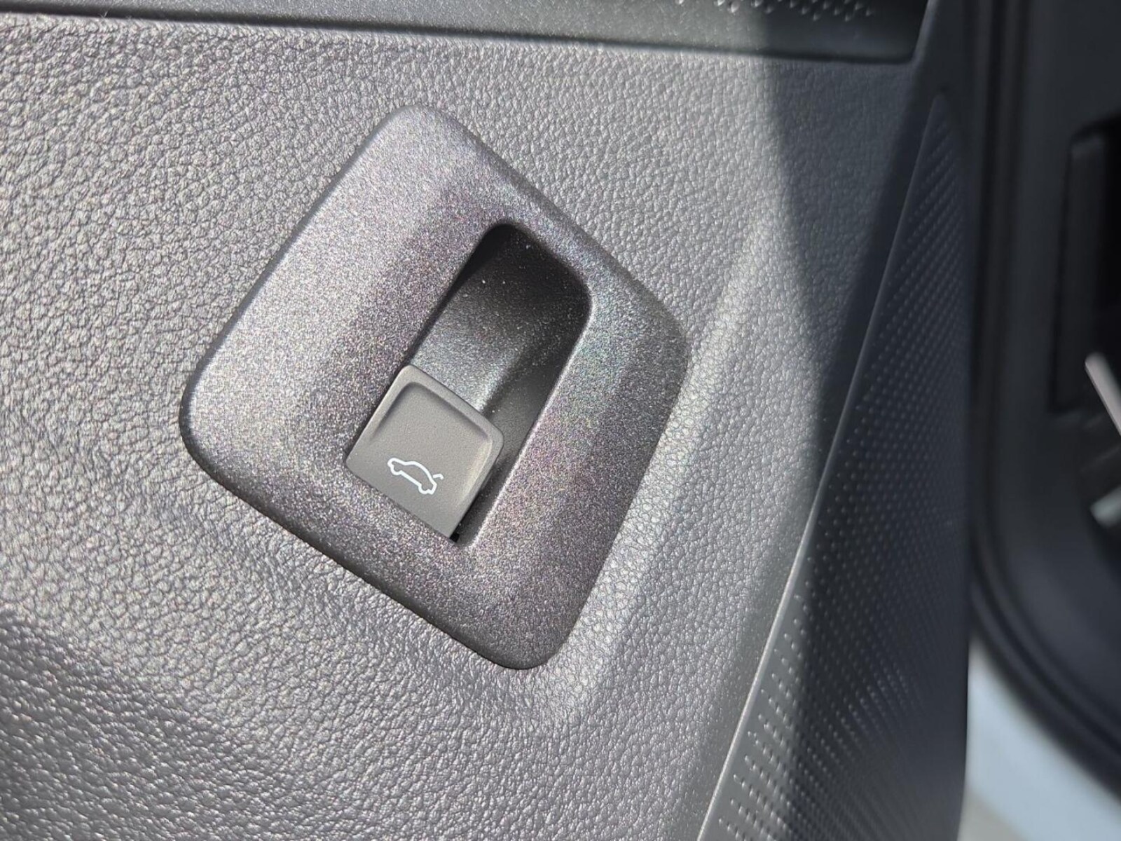 Volkswagen Tiguan – Bild 17