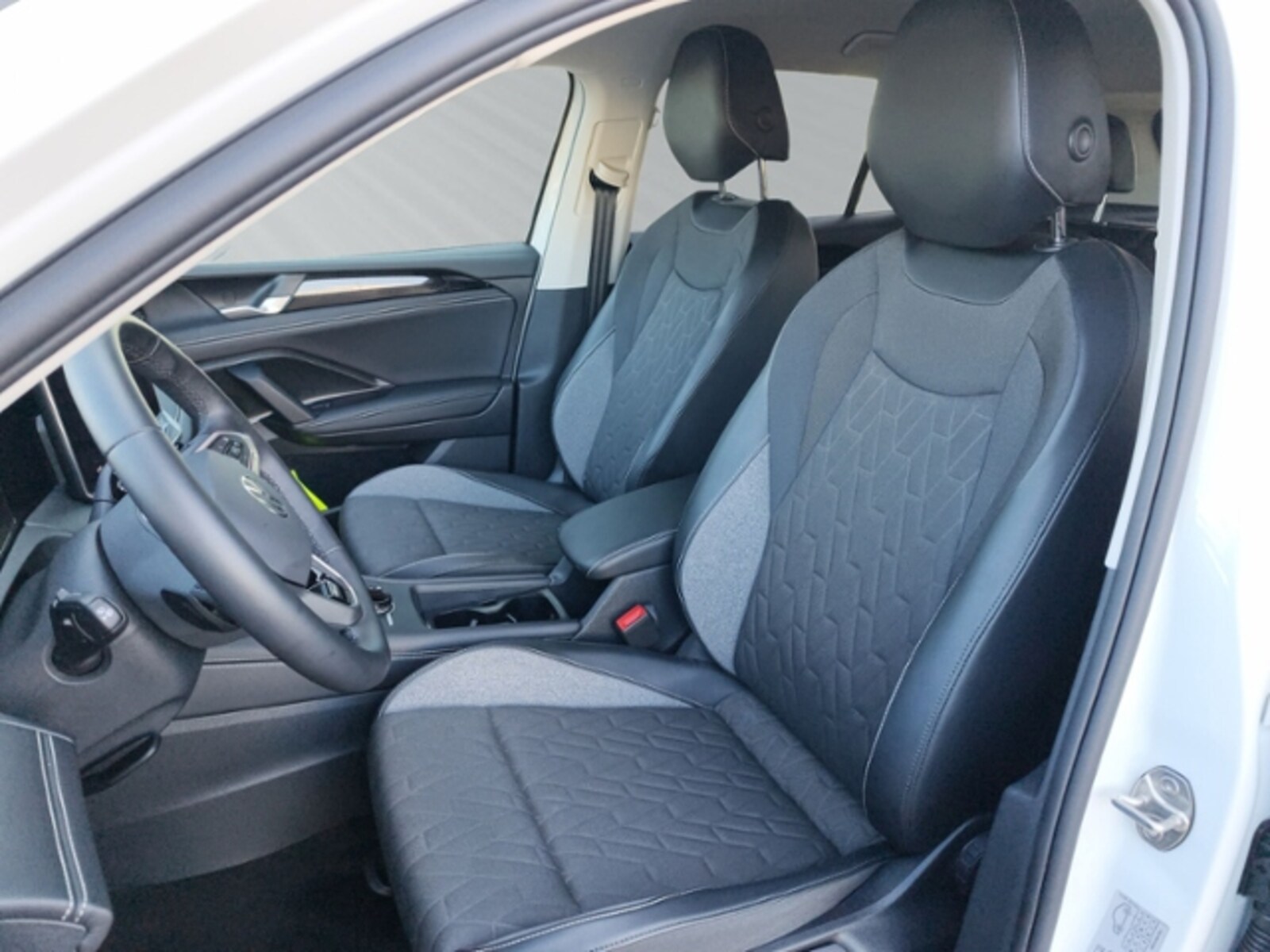 Volkswagen Tiguan – Bild 10