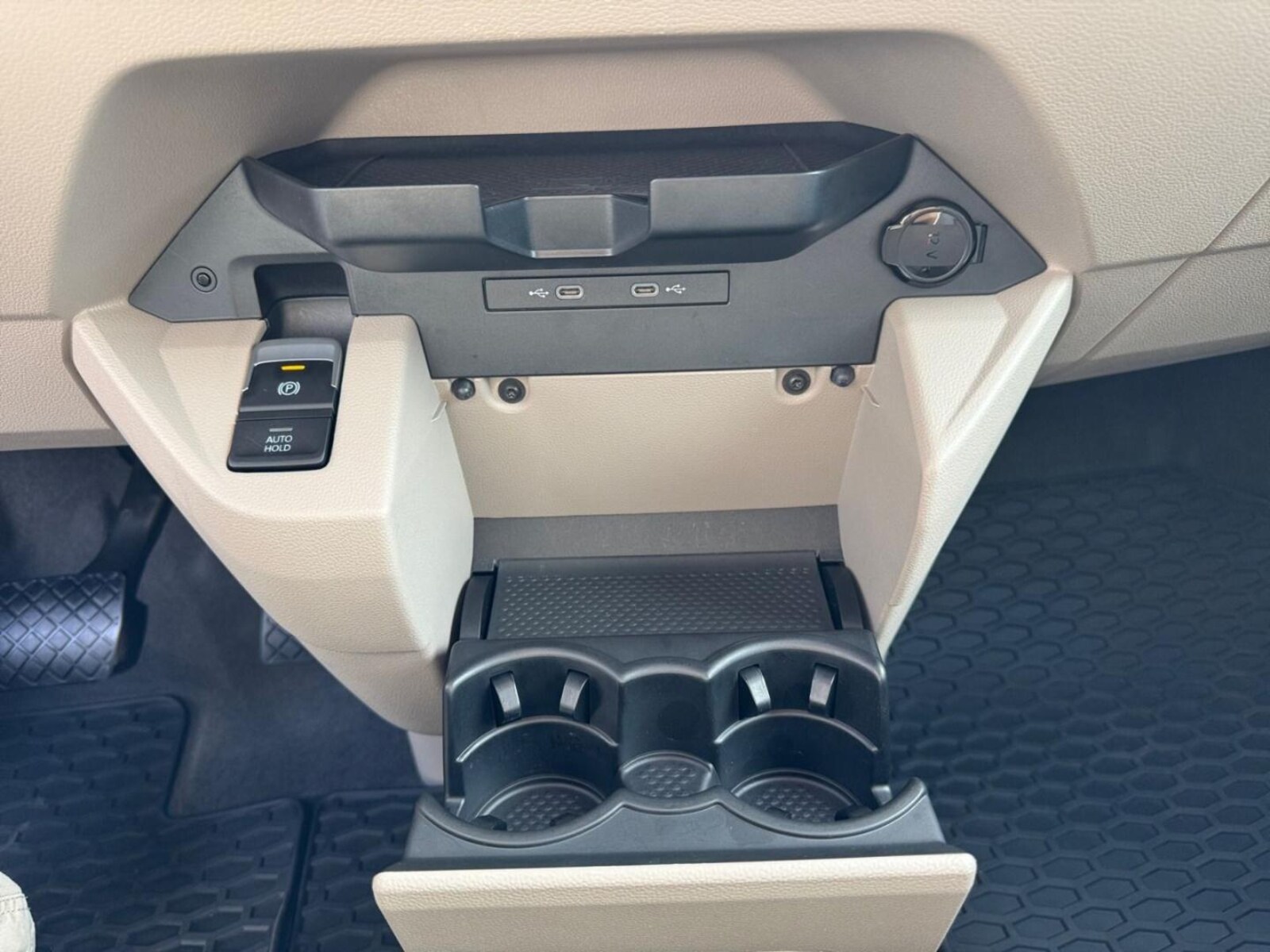 Volkswagen Multivan – Bild 19