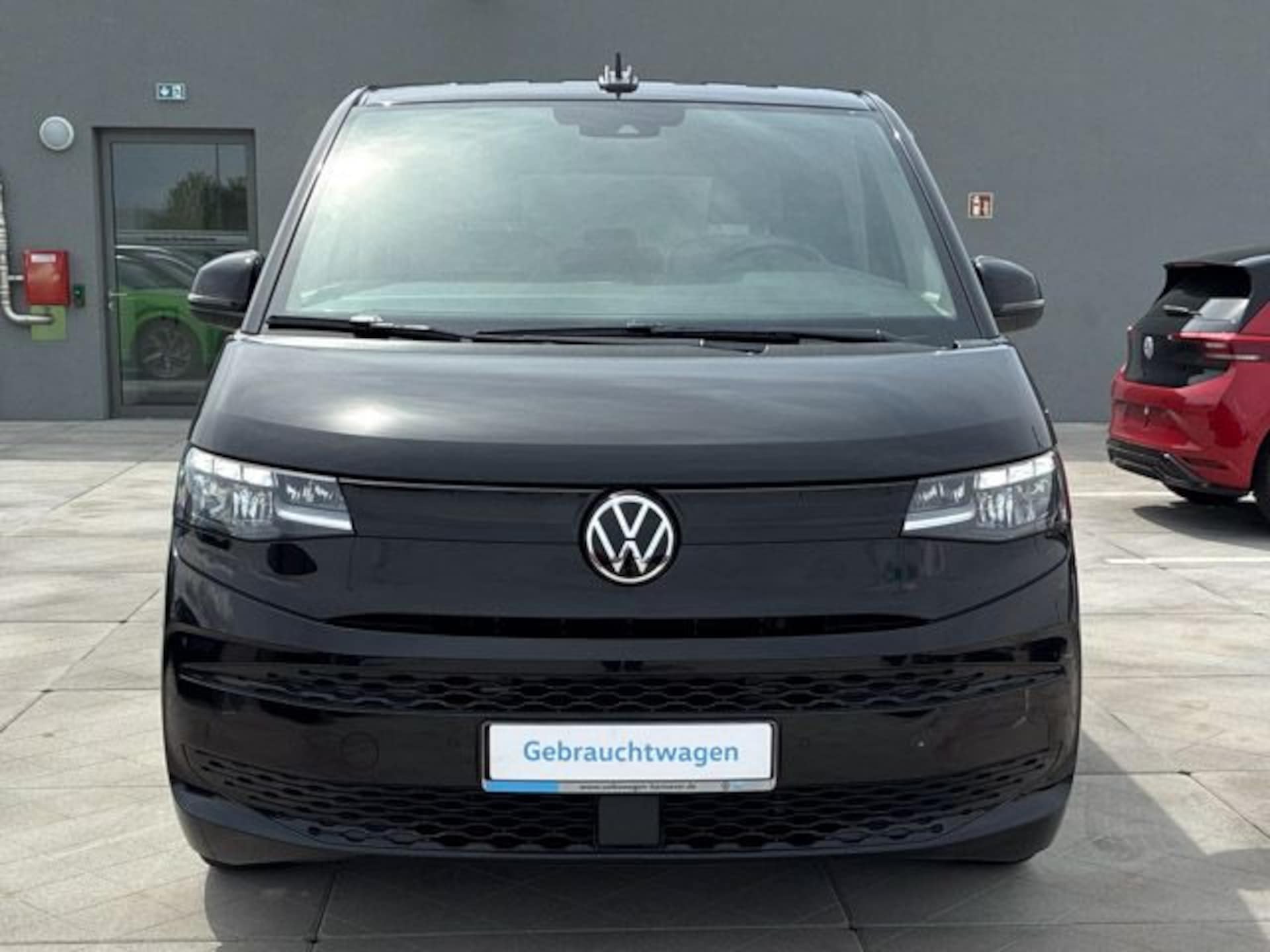 Volkswagen Multivan Basis-Modell