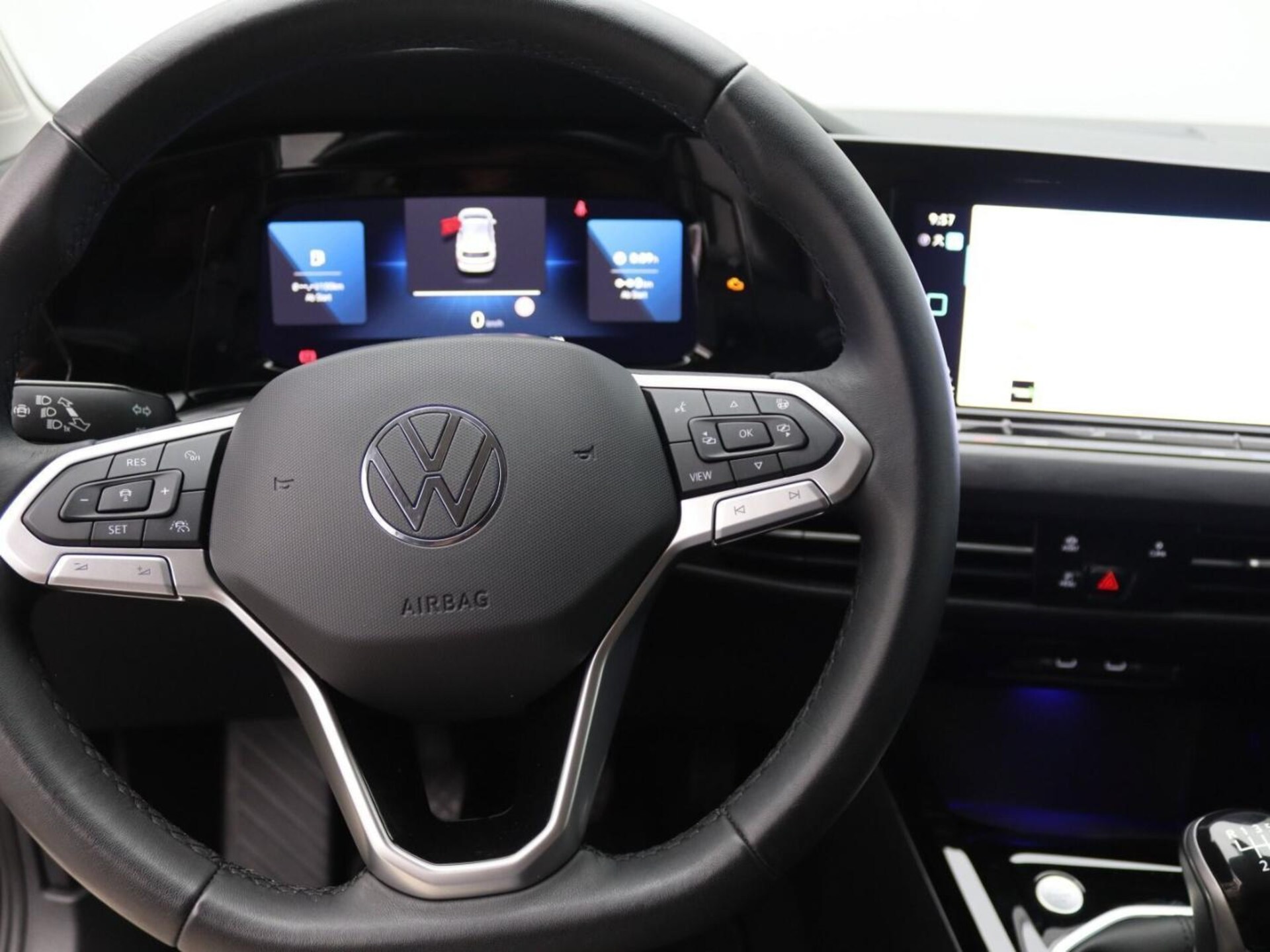 Volkswagen Golf Style